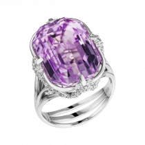 Гарнитур «Свет между вздохами»